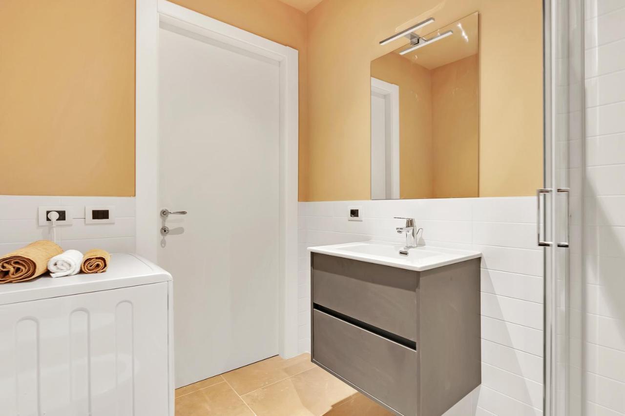 Apartment Alessia's Flat- Naviglio Grande