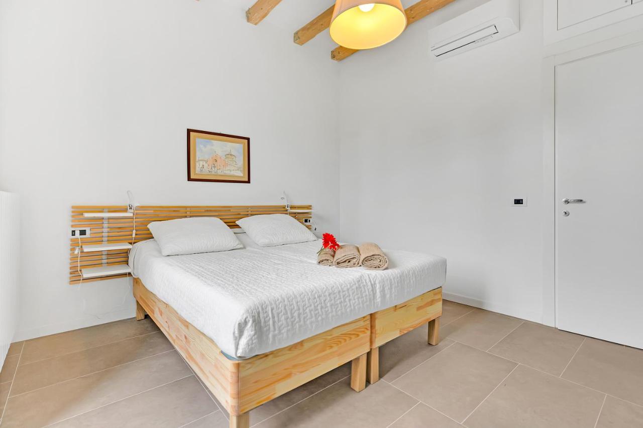 Alessia's Flat- Naviglio Grande Apartment *